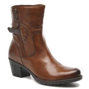 🎁 Clarks Women's Maymie Skye Boot (D)